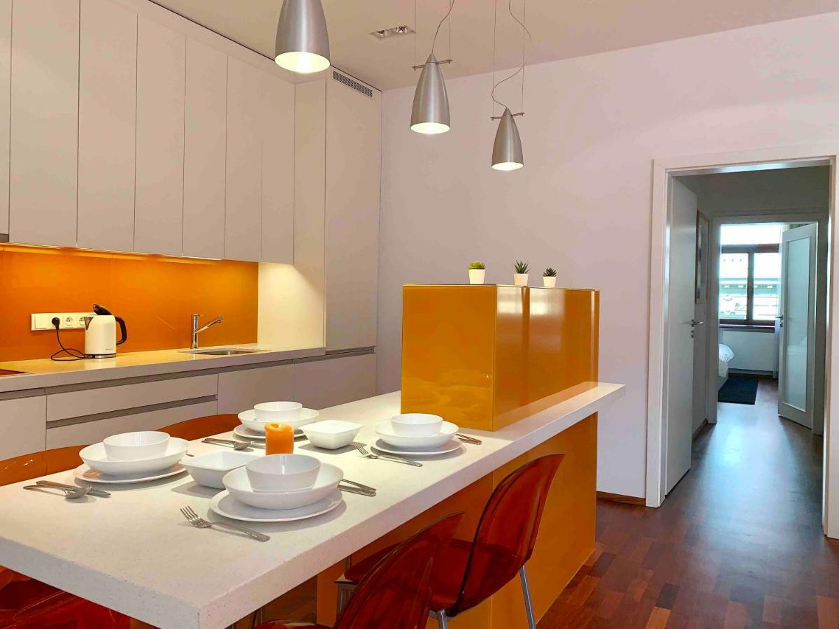 Luxury Apartment In The Center Of Prága Kültér fotó